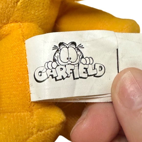 90’s Garfield Cat Plush - Picture 5 of 5